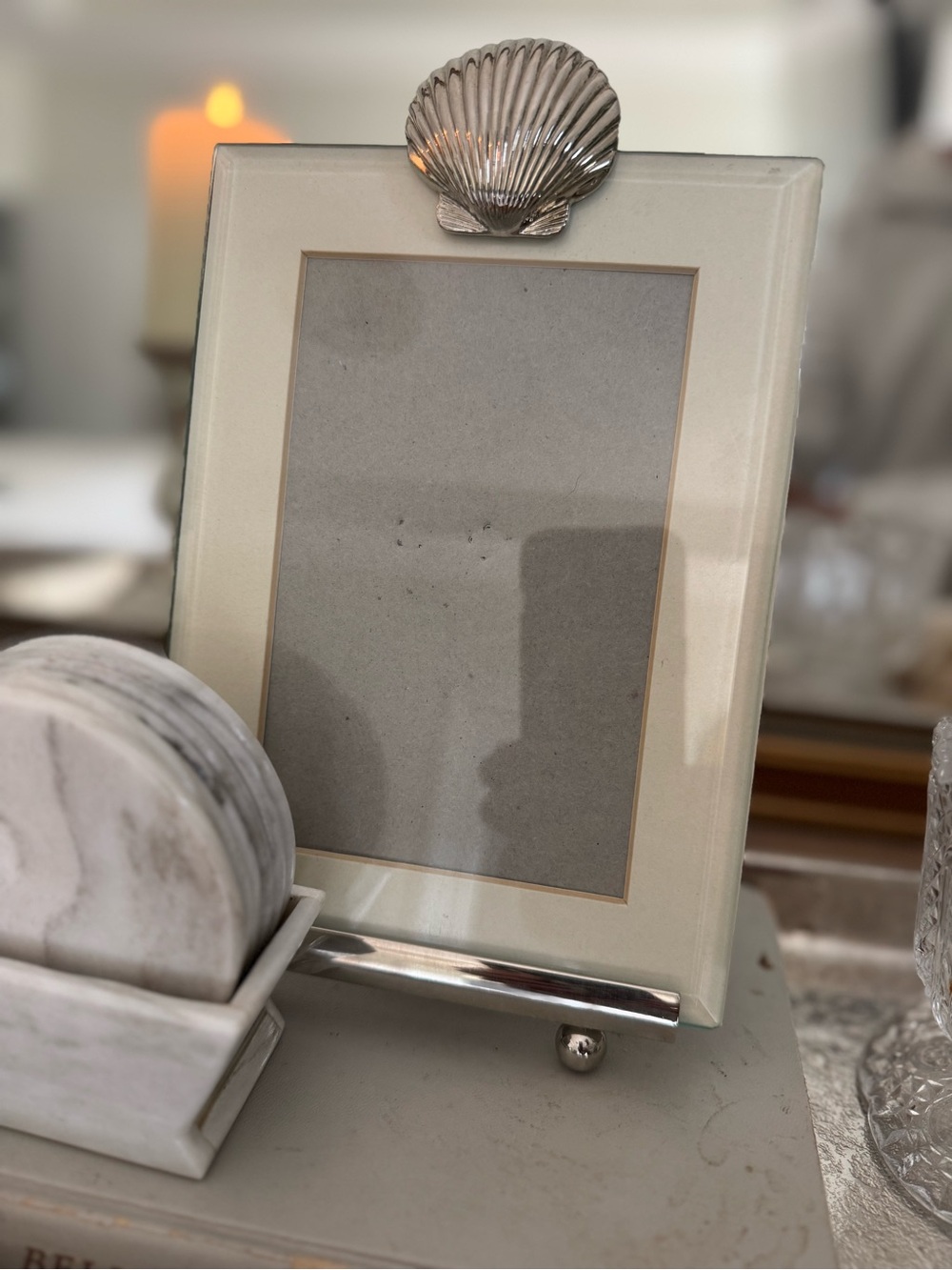 Silver seashell frame
